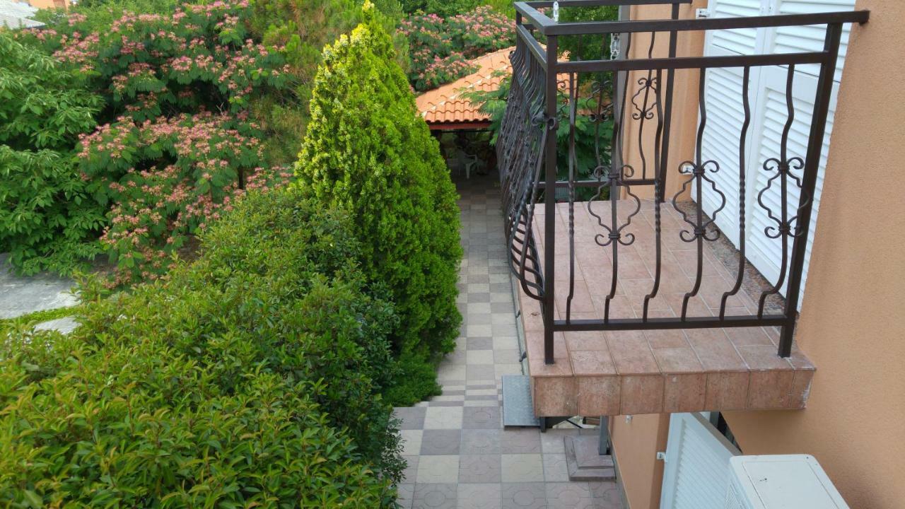 Apartments Eden Jadranovo Luaran gambar